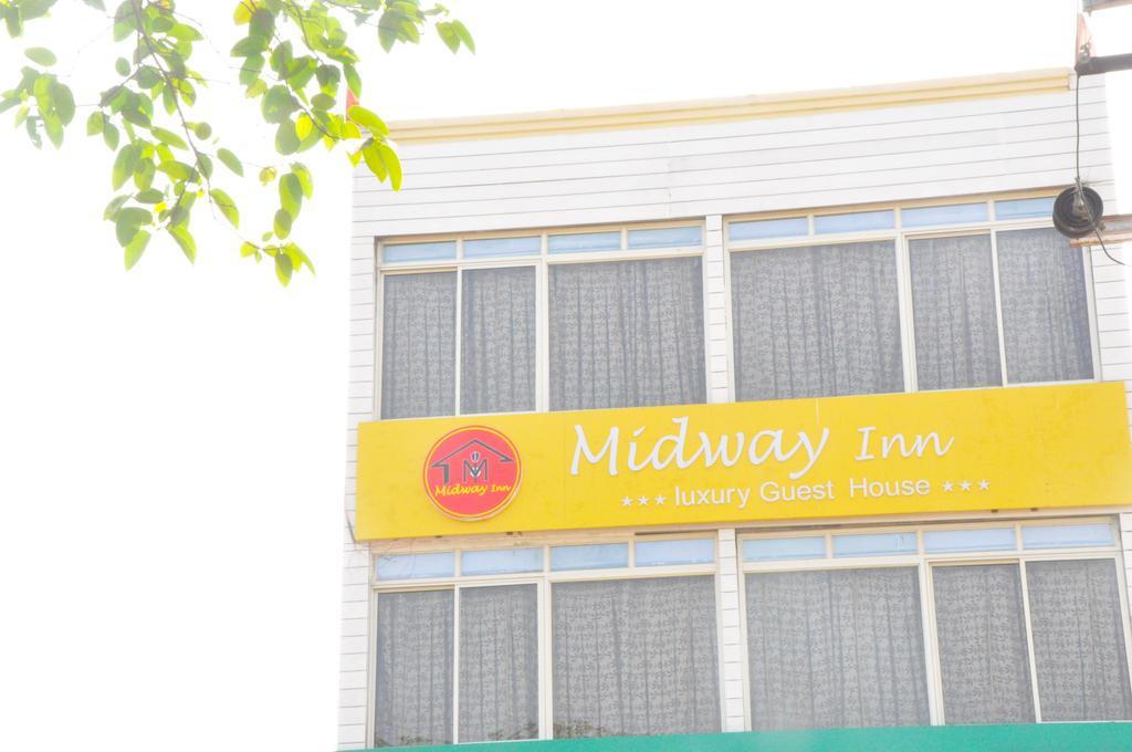 Midway Inn Bhubaneswar Eksteriør billede